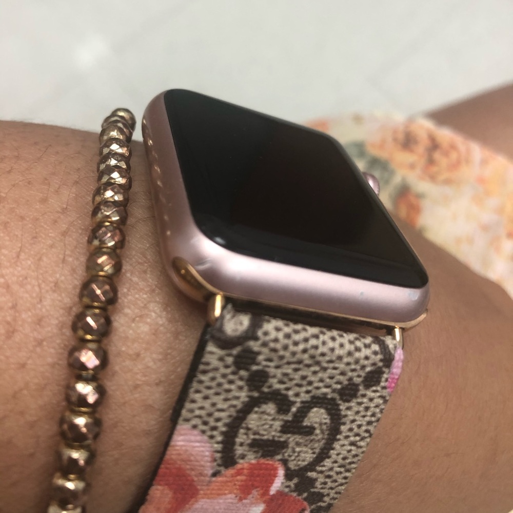 ⌚️ Apple Watch series 1 rose gold - Picture 2 of 8